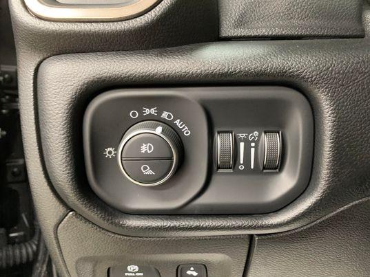 ram 1500 2019 - 28