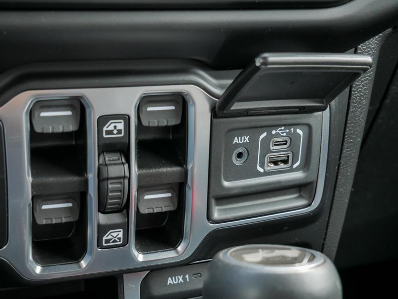 Jeep Wrangler 4xe PHEV 23