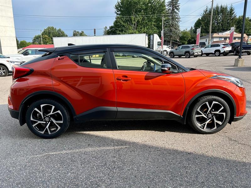 Toyota C-HR 4