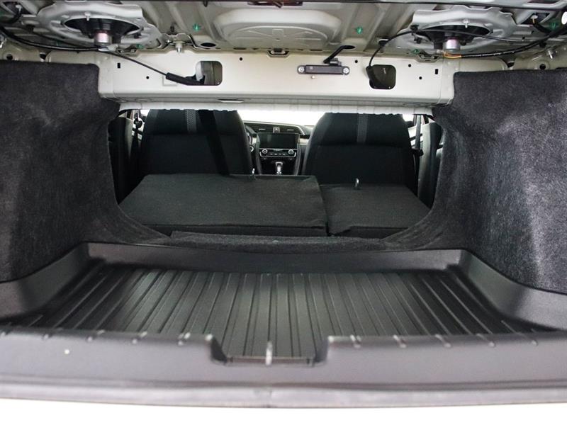 honda Civic 2018 - 30