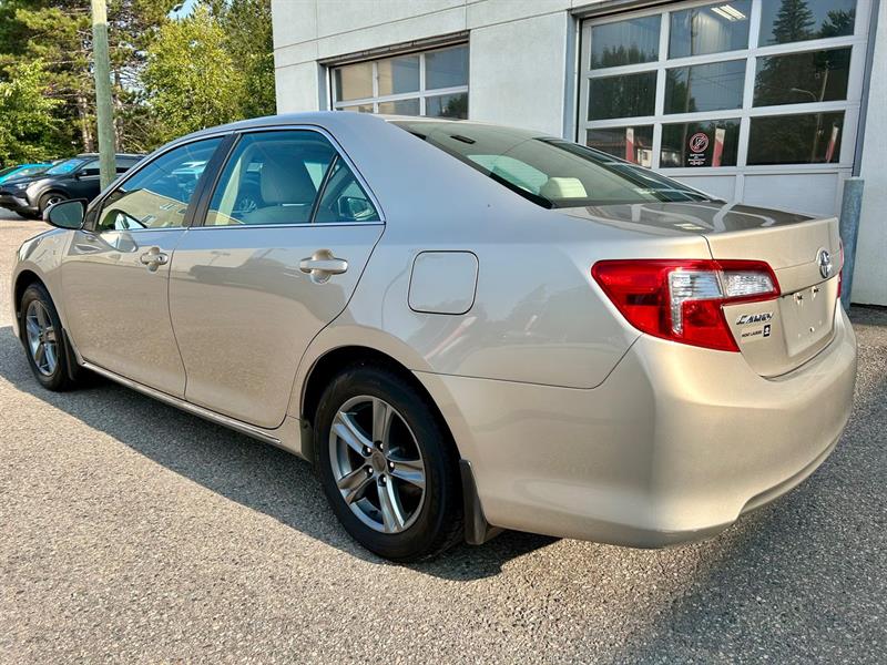 Toyota Camry 7