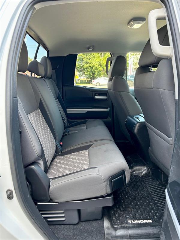 Toyota Tundra 12