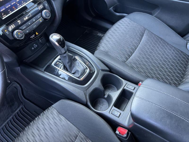 nissan Rogue 2020 - 24