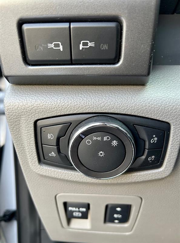 Ford F-150 18