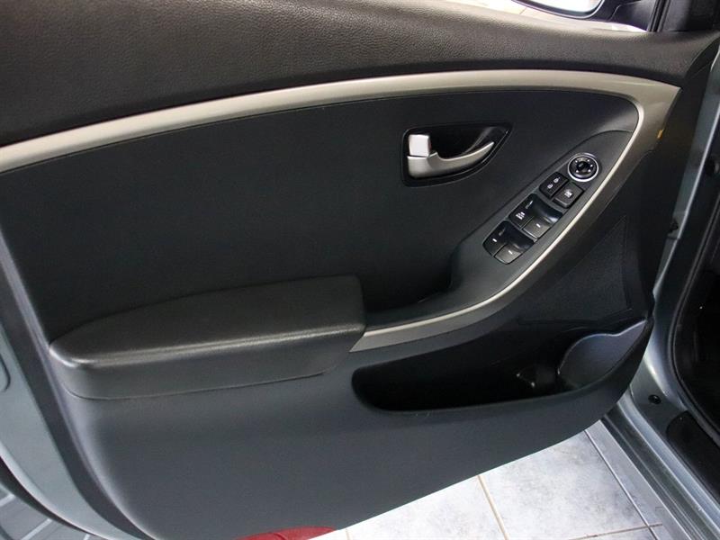 hyundai Elantra 2016 - 14