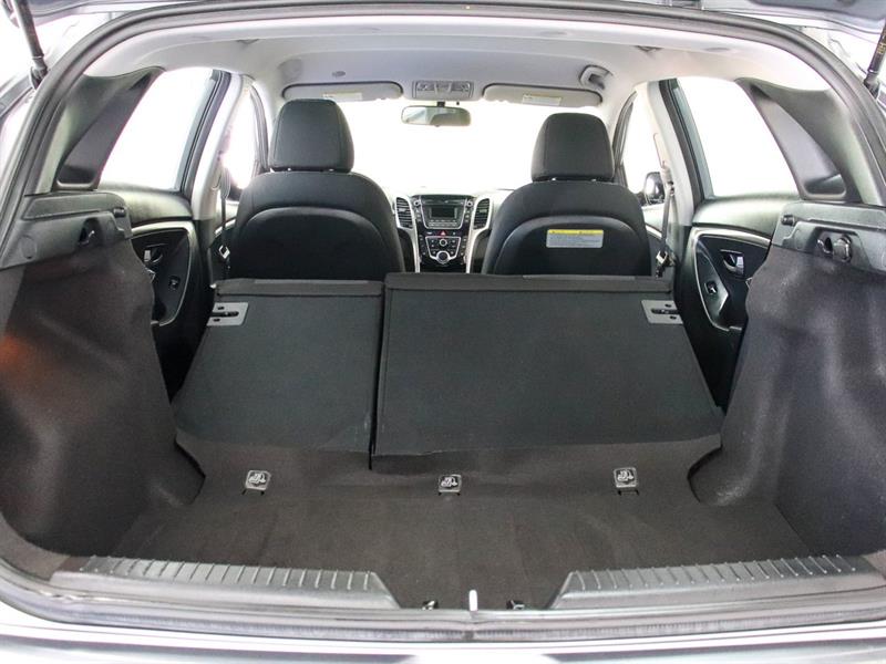 hyundai Elantra 2016 - 28