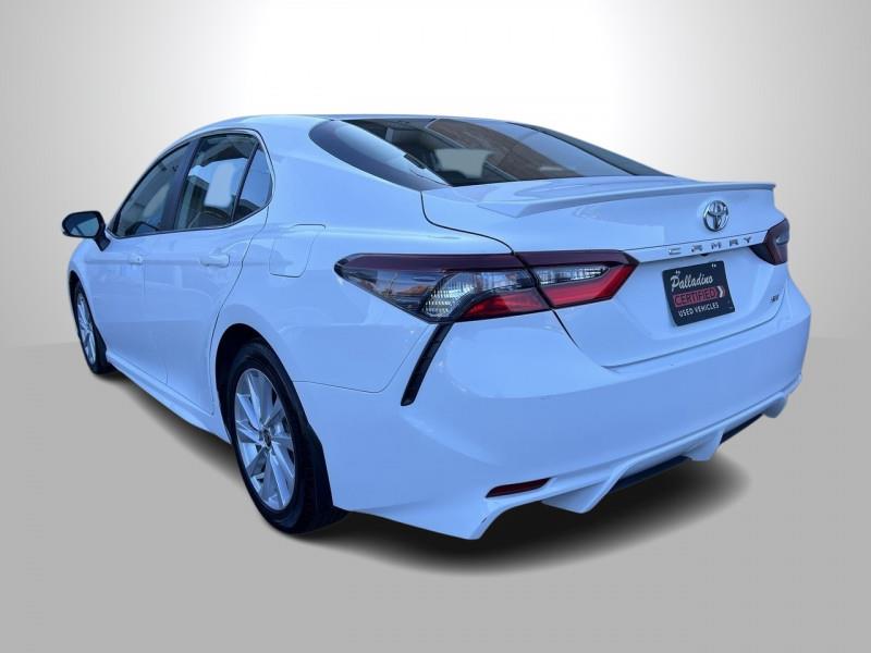 toyota Camry 2021 - 8