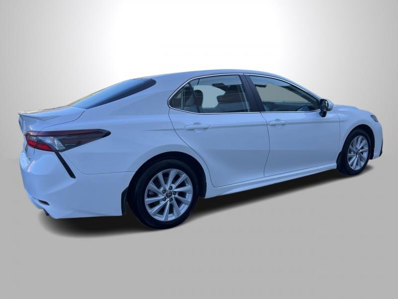 toyota Camry 2021 - 11