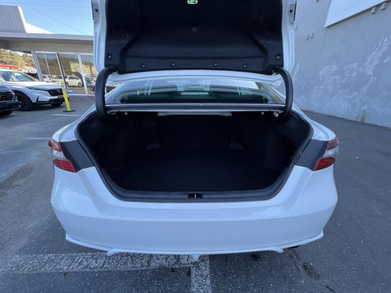 toyota Camry 2021 - 26