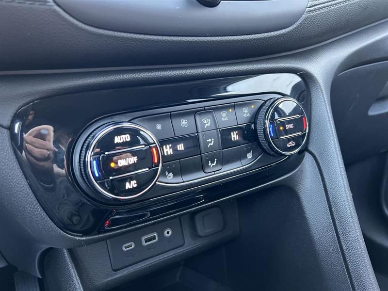 buick Encore GX 2021 - 22