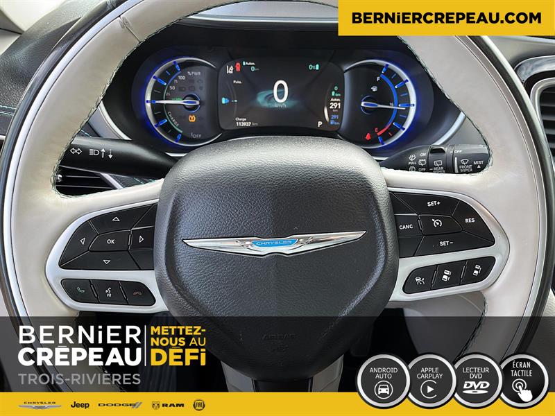 Chrysler Pacifica 15