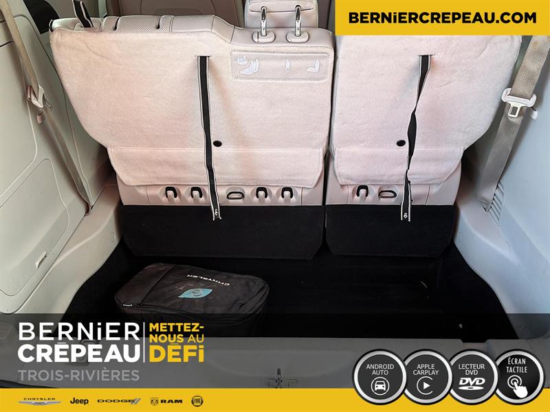 Chrysler Pacifica 22