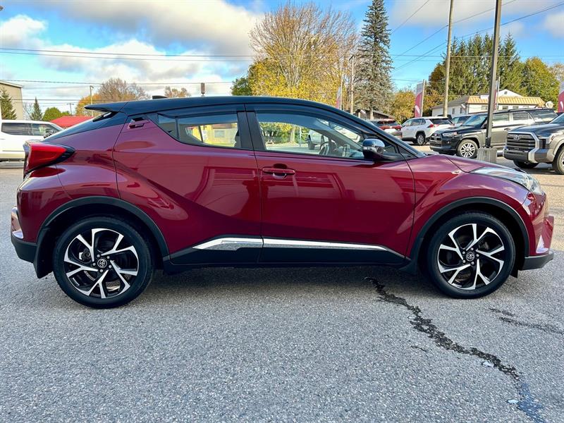 Toyota C-HR 4