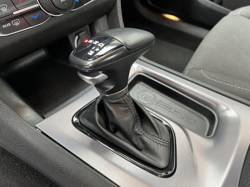 dodge Charger 2021 - 23