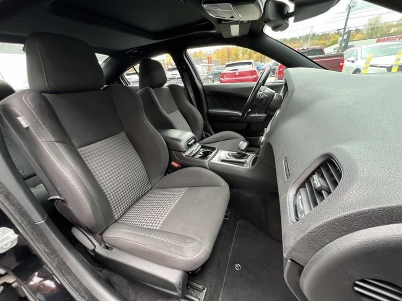 dodge Charger 2021 - 28