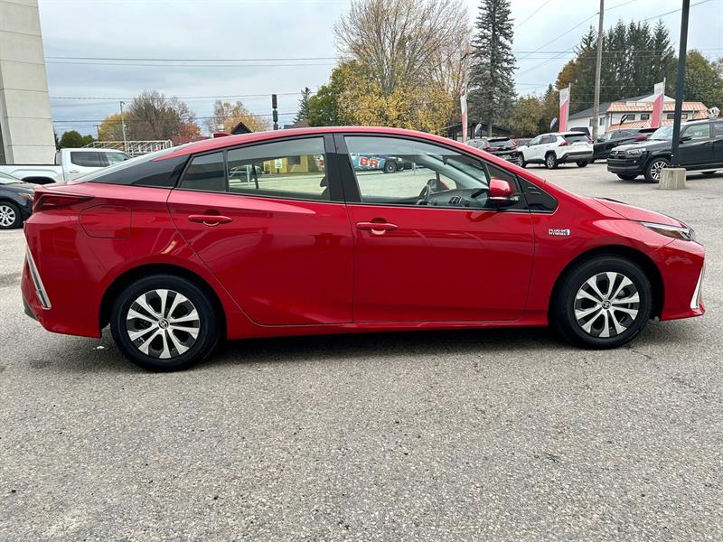 Toyota Prius Prime 4