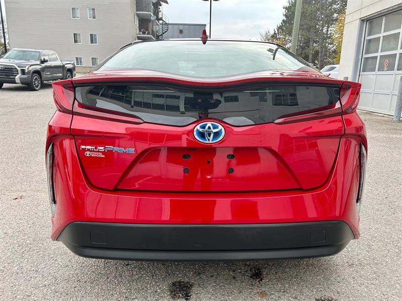 Toyota Prius Prime 6