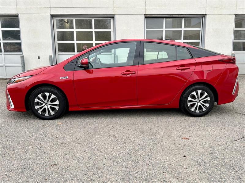 Toyota Prius Prime 8