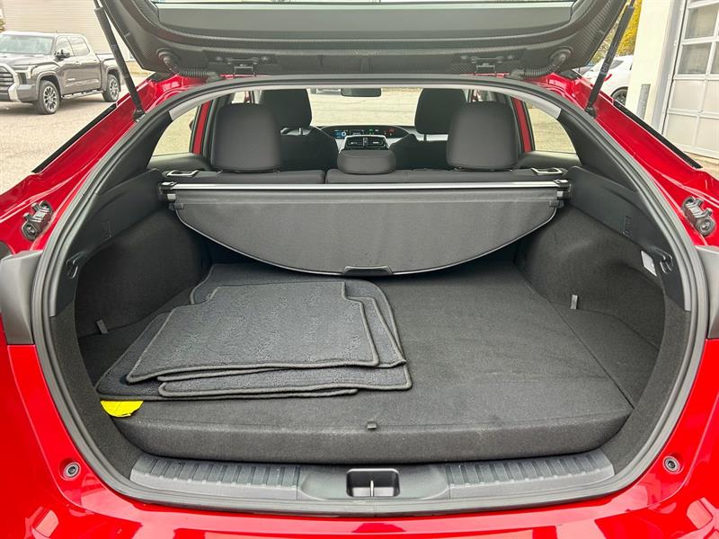 Toyota Prius Prime 12