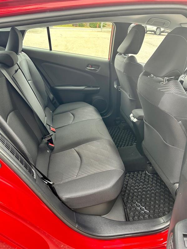 Toyota Prius Prime 13