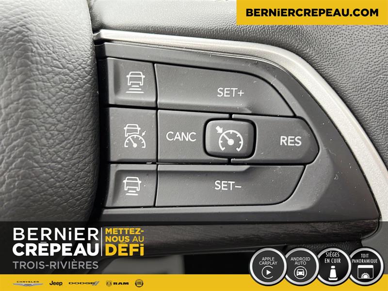 Jeep Grand Cherokee 16