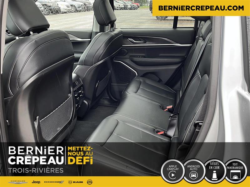 Jeep Grand Cherokee 19