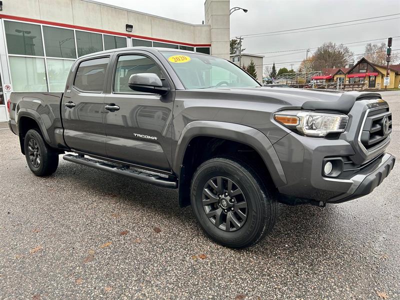 Toyota Tacoma 3