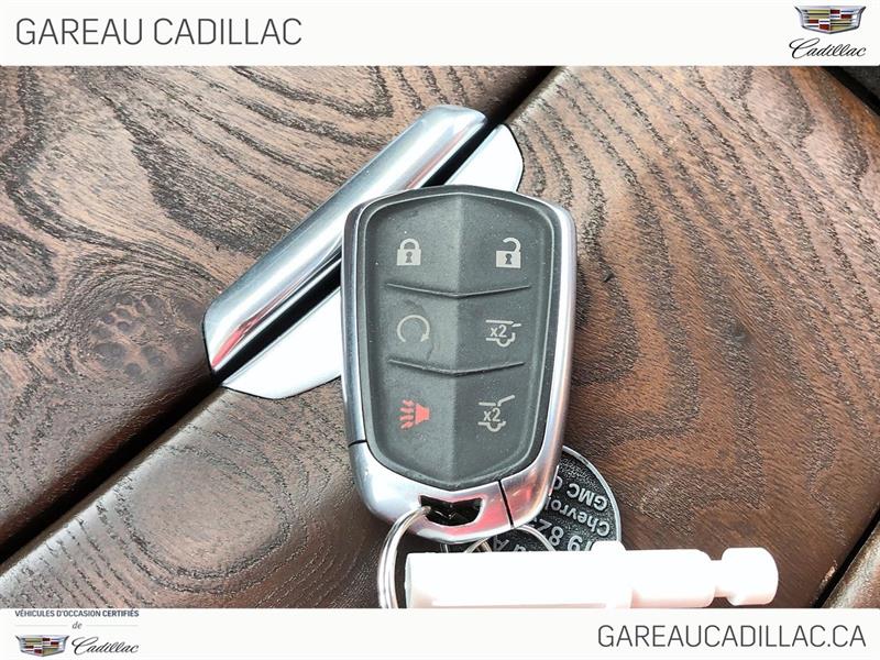cadillac Escalade 2019 - 17