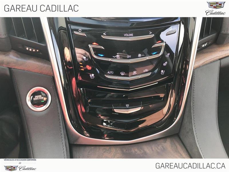 cadillac Escalade 2019 - 21