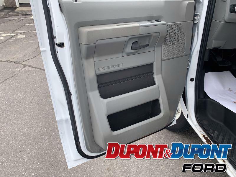 Ford E-Series Cutaway 15