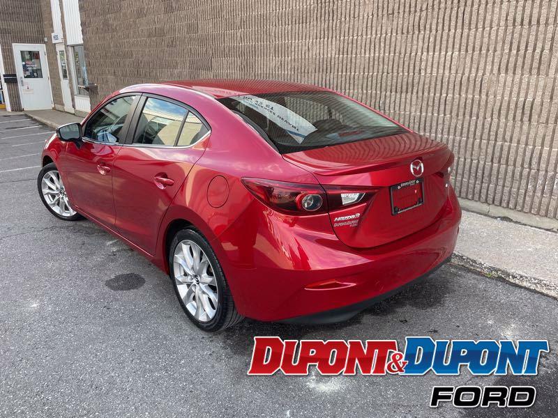 Mazda 3 2