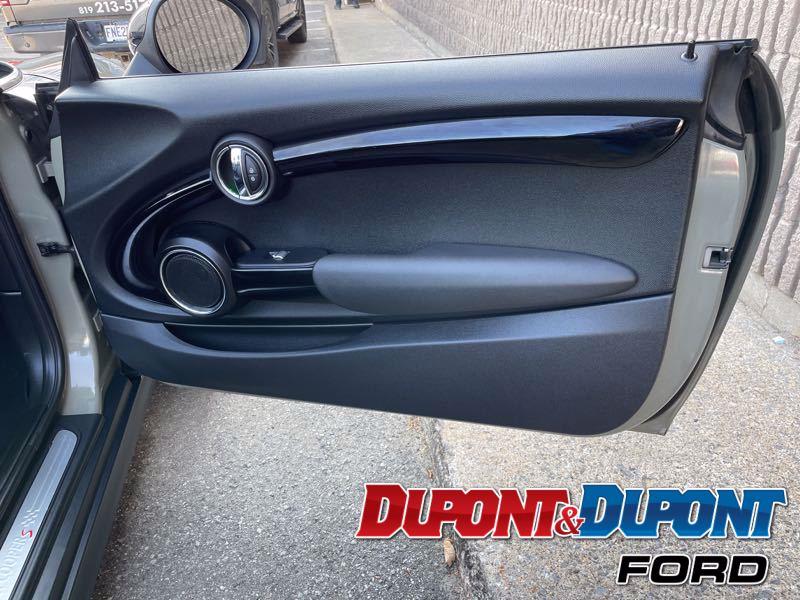 MINI Cooper Convertible 9