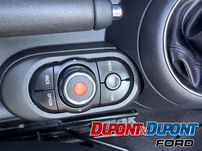 MINI Cooper Convertible 17