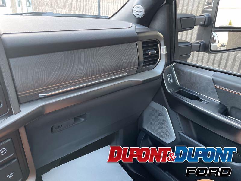 Ford F-150 34