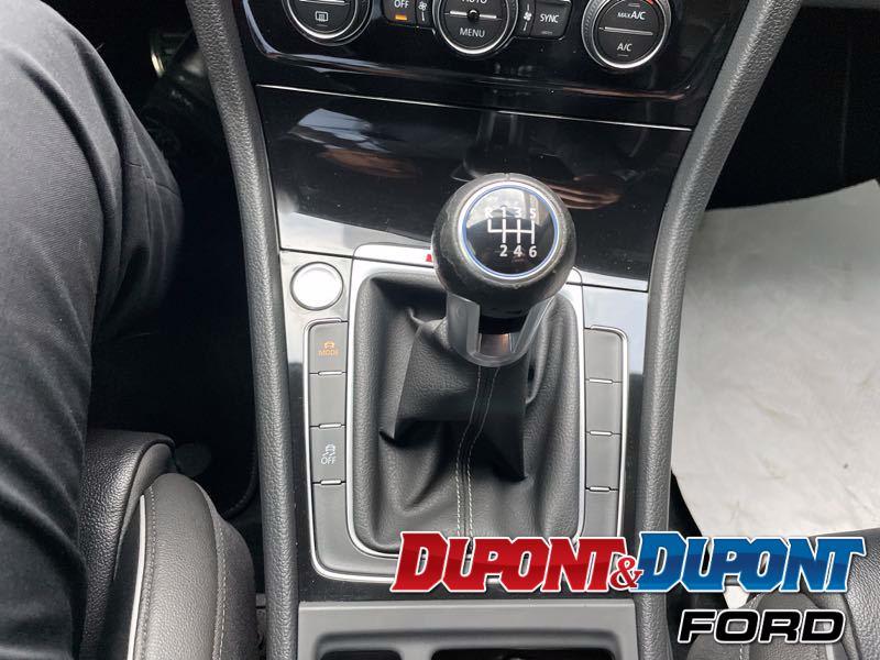 Volkswagen Golf R 19