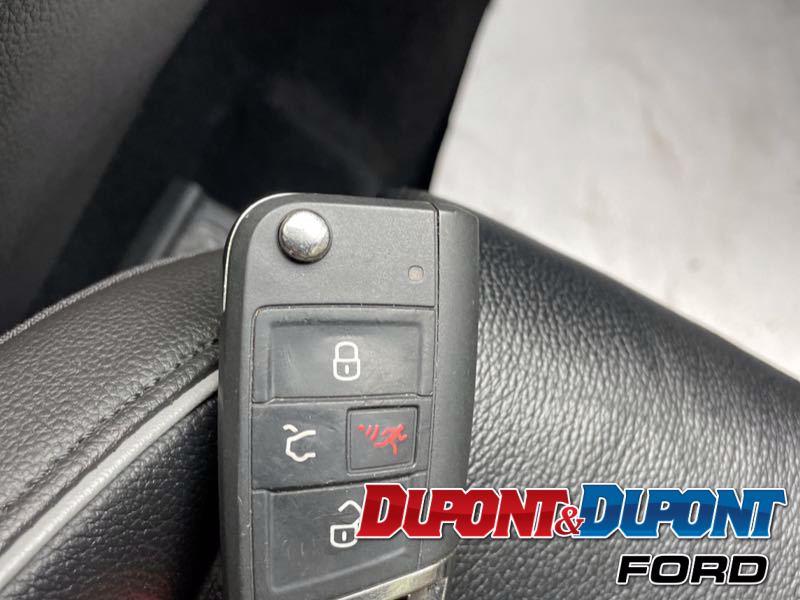 Volkswagen Golf R 23