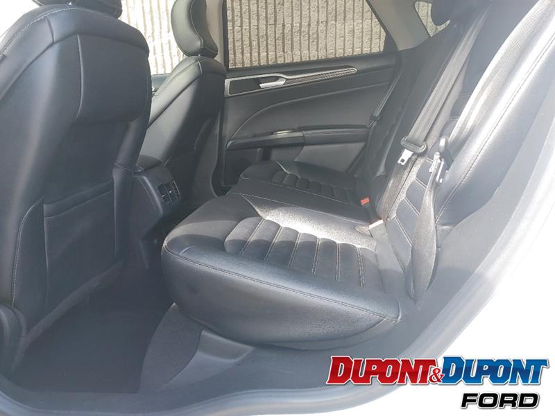 Ford Fusion  11