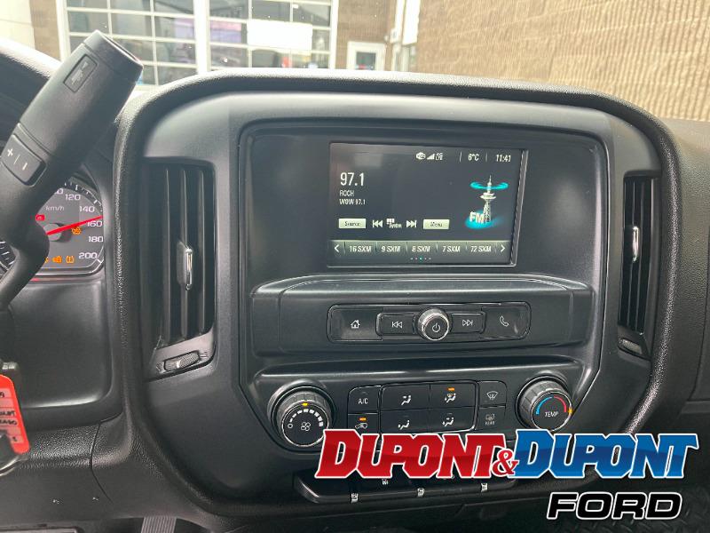 Chevrolet Silverado 1500 21