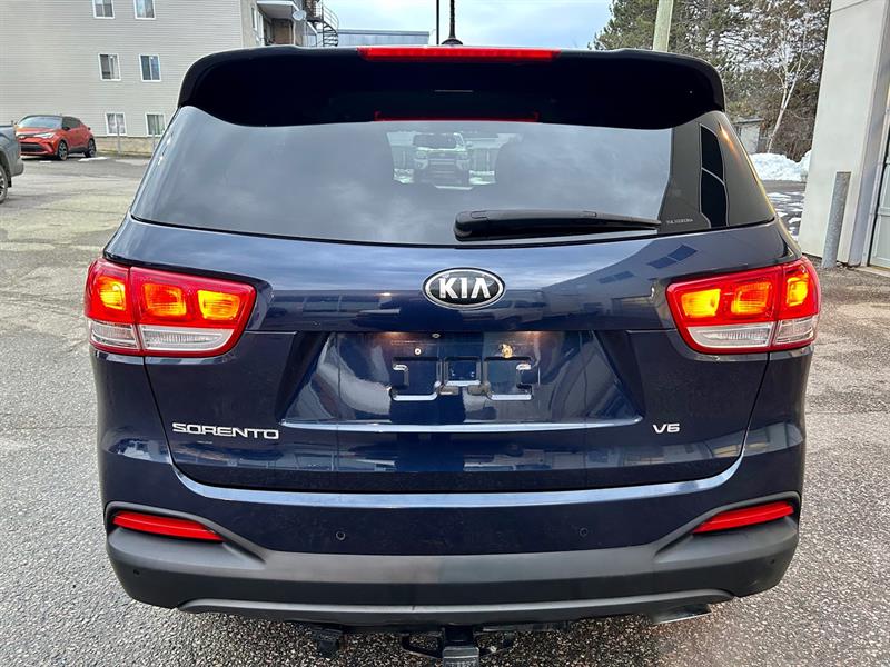 Kia Sorento 6
