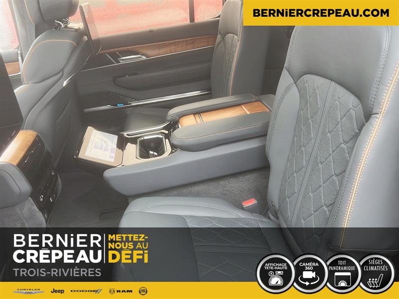 Jeep Grand Wagoneer 17