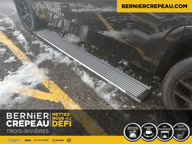 Jeep Grand Wagoneer 20