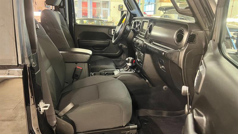 jeep Wrangler 2023 - 12