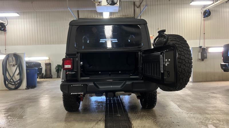 jeep Wrangler 2023 - 22