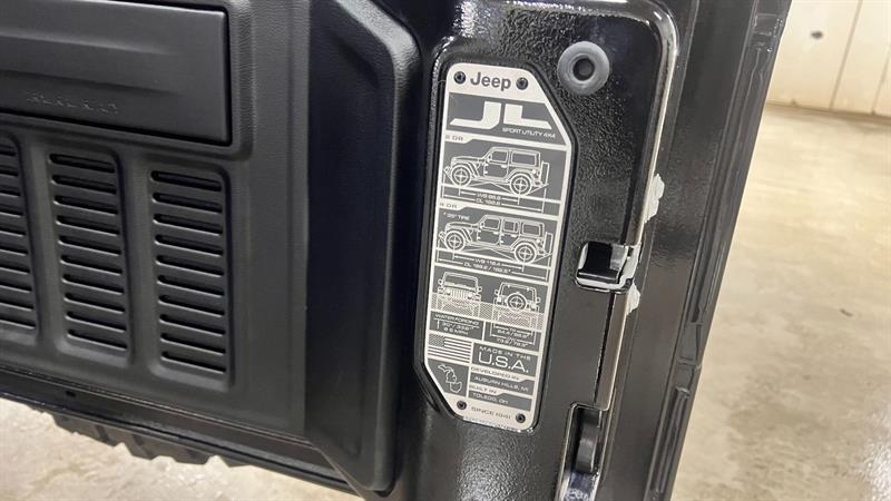 jeep Wrangler 2023 - 23