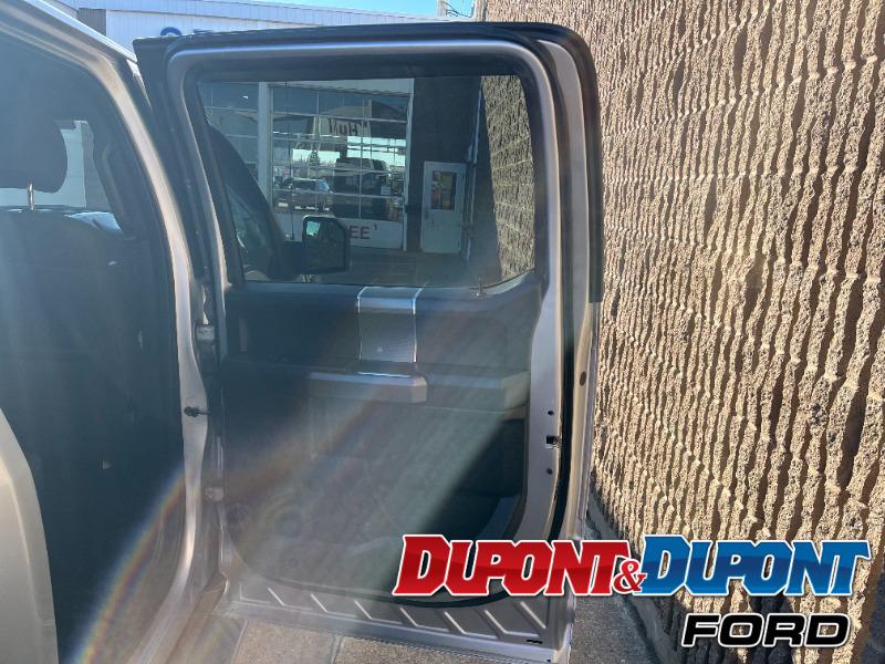 Ford F-150 17