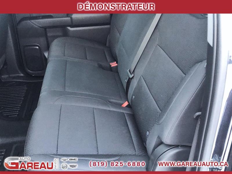 chevrolet Silverado 1500 2023 - 25