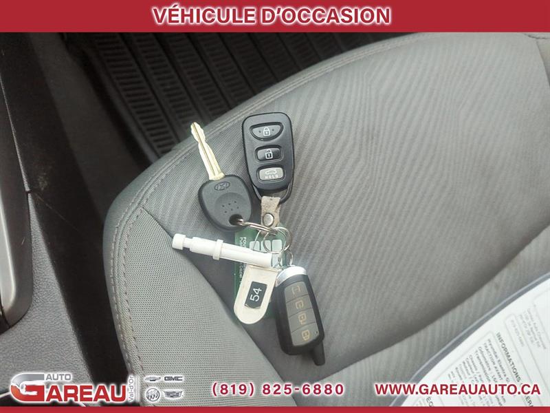 hyundai Elantra 2012 - 17