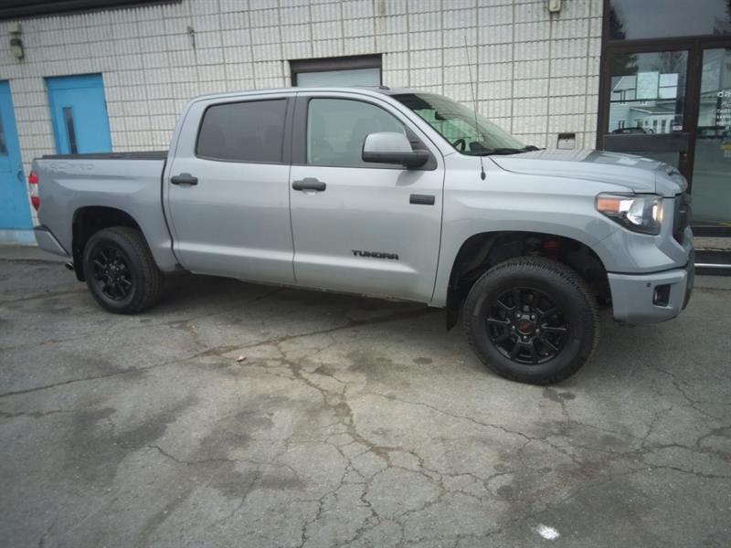Toyota Tundra 2