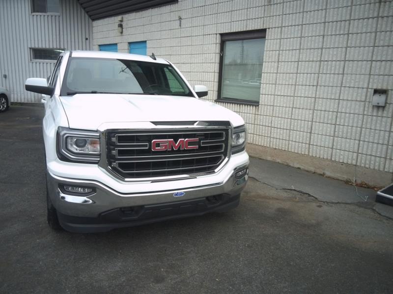 GMC Sierra 3