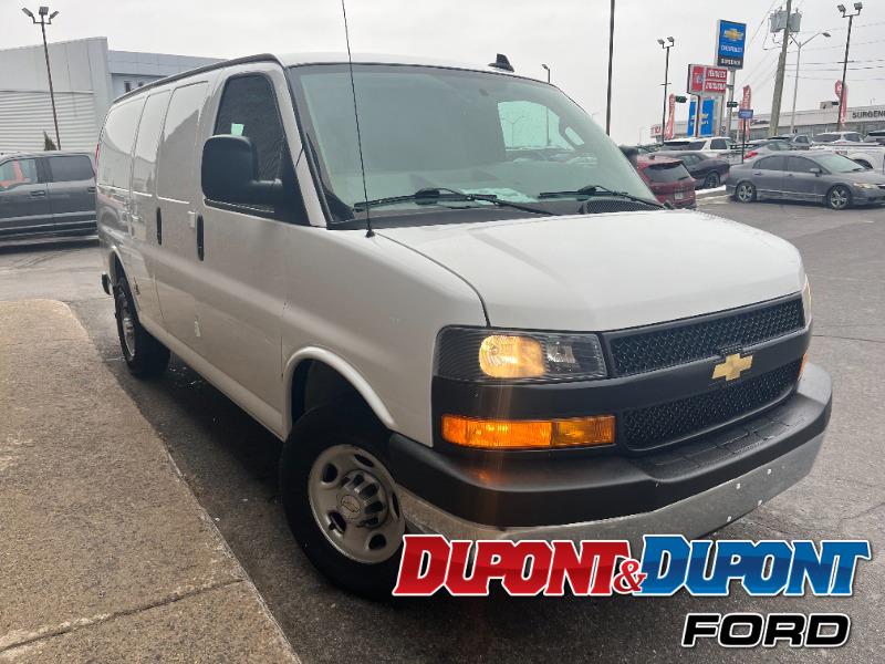 Chevrolet Express Cargo Van 6